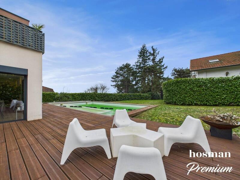 Maison - 165 m² - 6 pièces