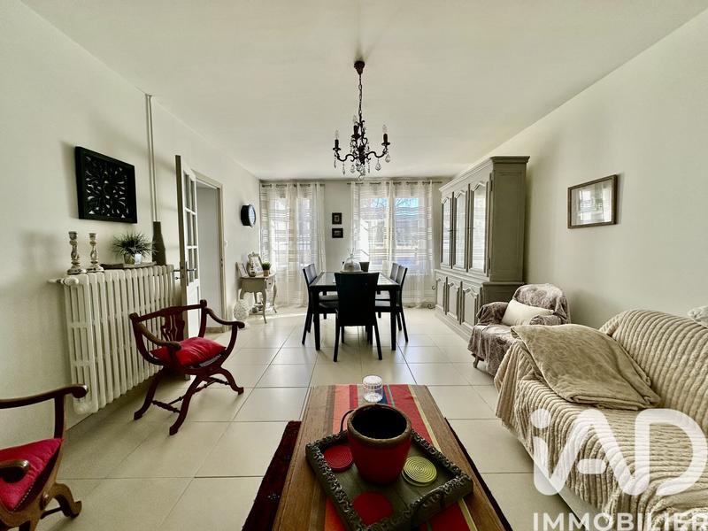 Maison de village - 94 m² - 4 pièces