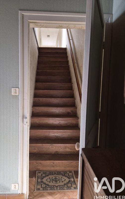 Maison - 211 m² - 6 pièces