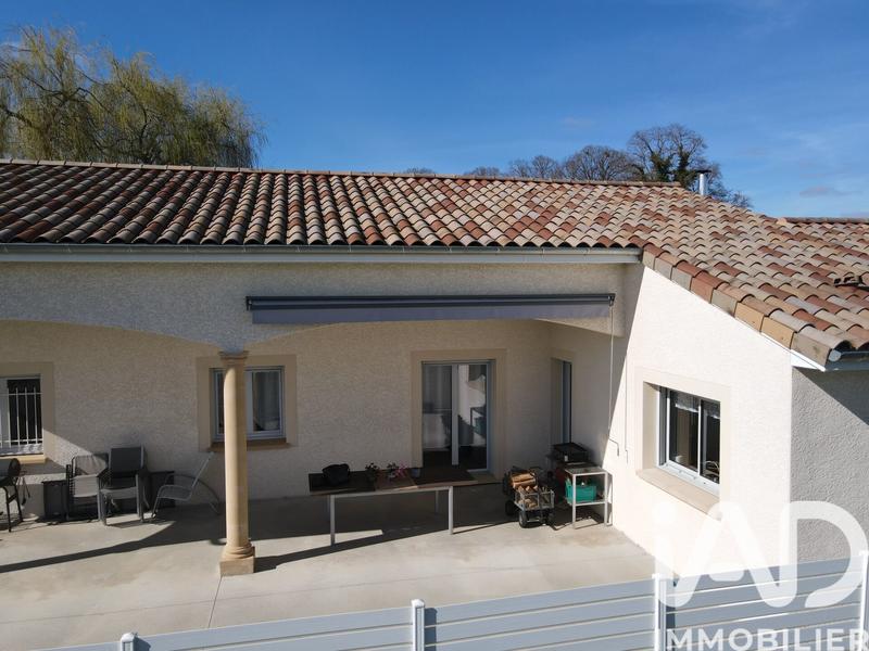 Maison - 122 m² - 5 pièces