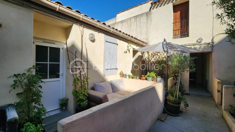 Studio - 45 m² - 2 pièces