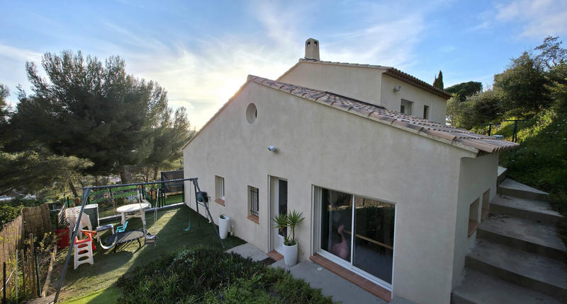 Villa - 175 m² - 5 pièces