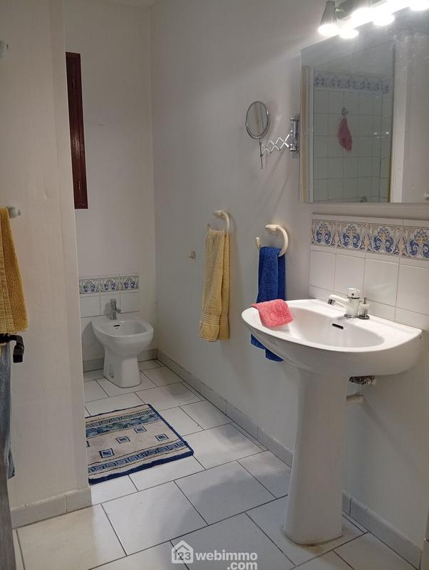 Villa - 80 m² - 3 pièces