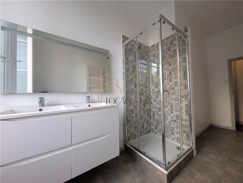 Appartement - 103 m² - 4 pièces