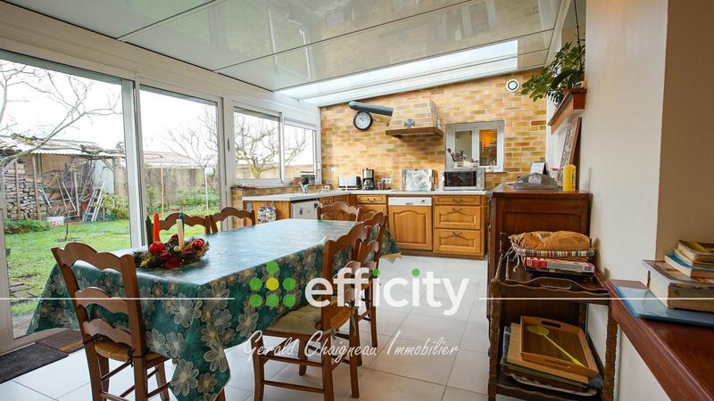 Maison - 83 m² - 4 pièces