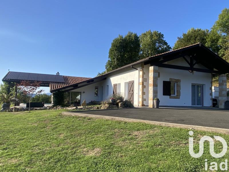 Maison - 206 m² - 6 pièces