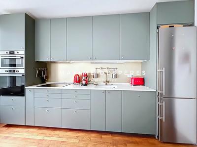 Appartement - 98 m² - 5 pièces