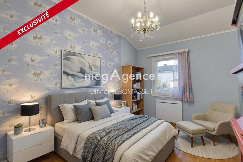 Maison jumelée - 104 m² - 5 pièces