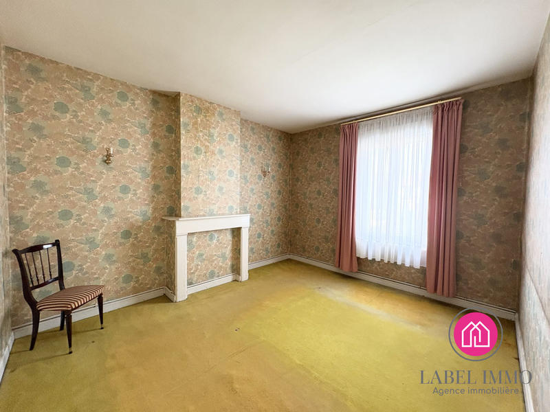 Maison - 95 m² - 5 pièces