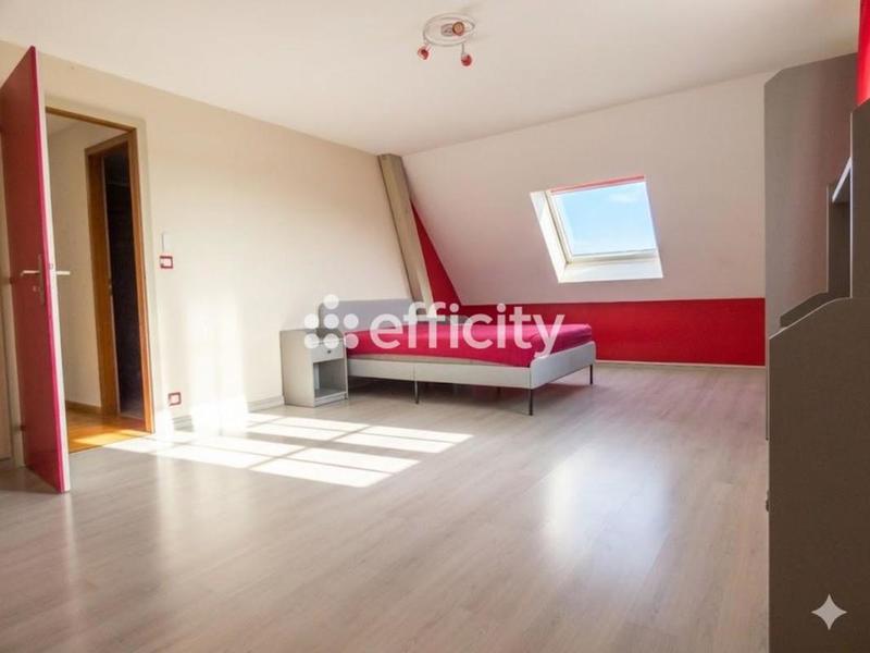 Villa - 209 m² - 8 pièces