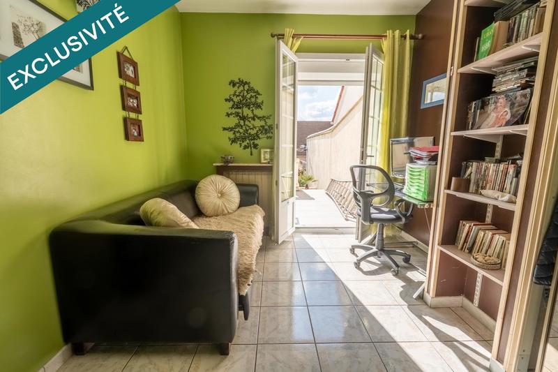 Maison - 200 m² - 8 pièces