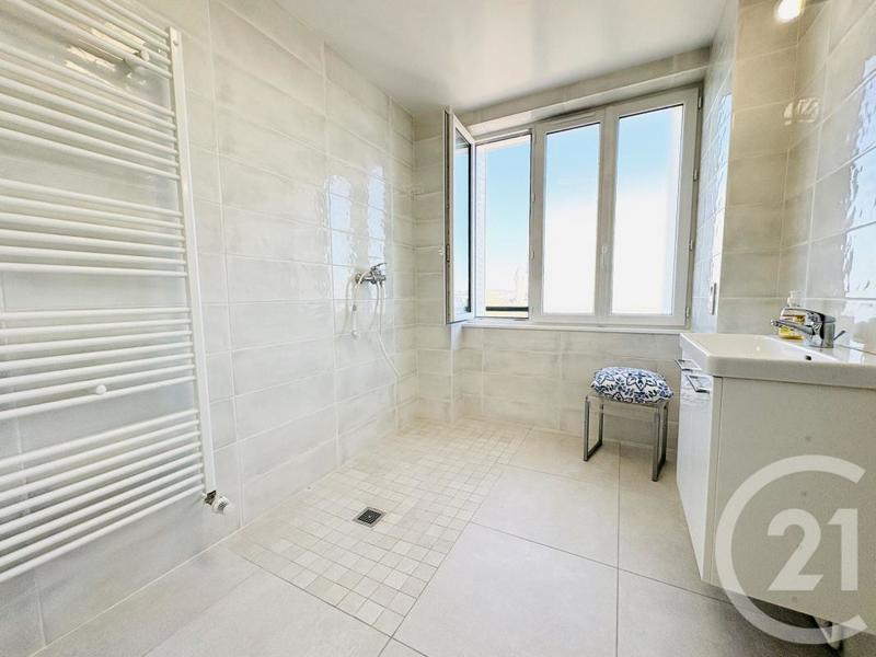 Appartement - 88 m² - 4 pièces