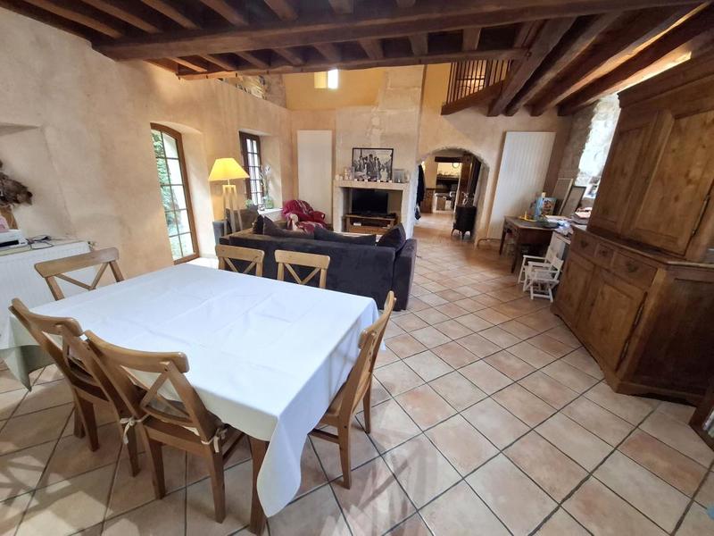 Maison - 136 m² - 4 pièces