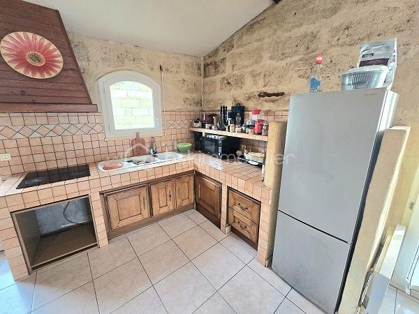 Maison en pierre - 76 m² - 3 pièces