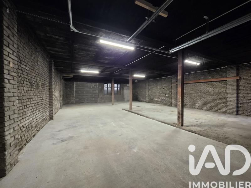 Maison - 222 m² - 2 pièces