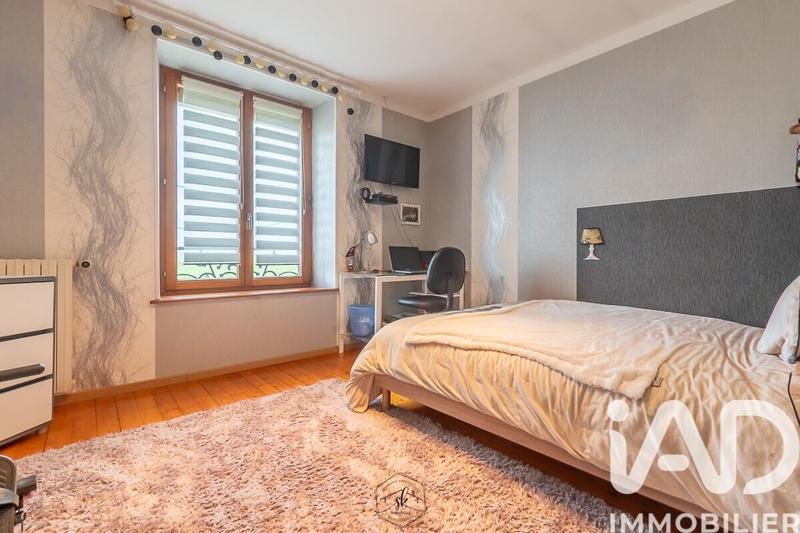 Maison - 168 m² - 7 pièces