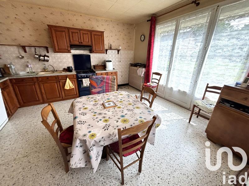 Maison - 201 m² - 7 pièces