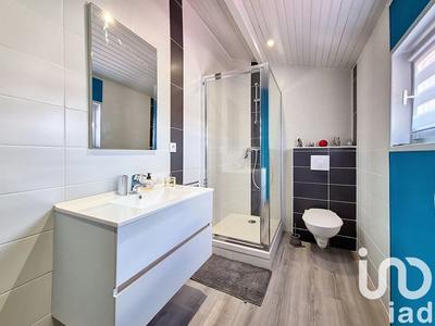 Maison - 143 m² - 6 pièces