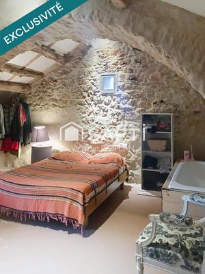 Maison - 103 m² - 4 pièces