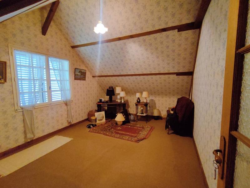 Maison - 139 m² - 7 pièces