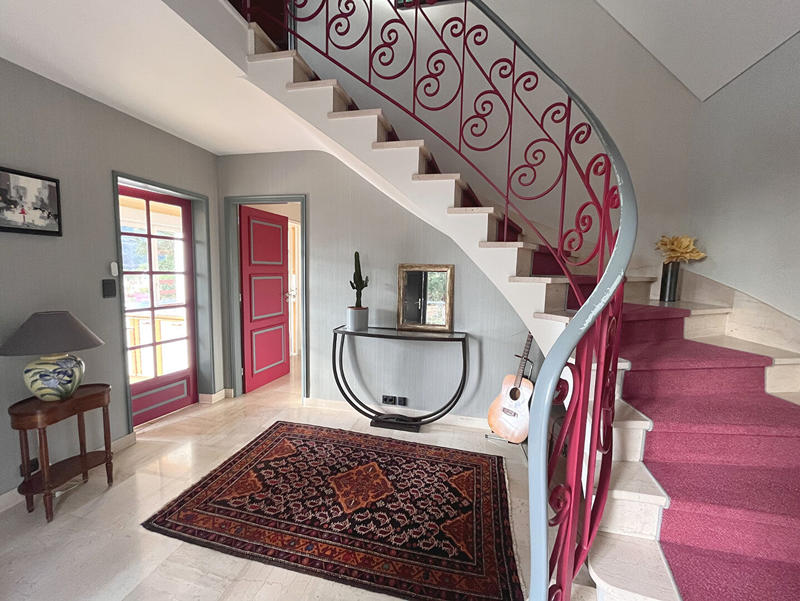 Maison - 188 m² - 6 pièces