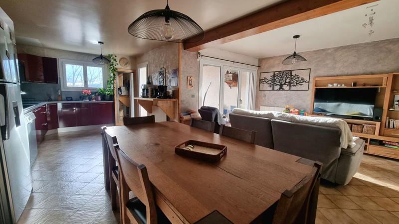 Maison - 110 m² - 4 pièces