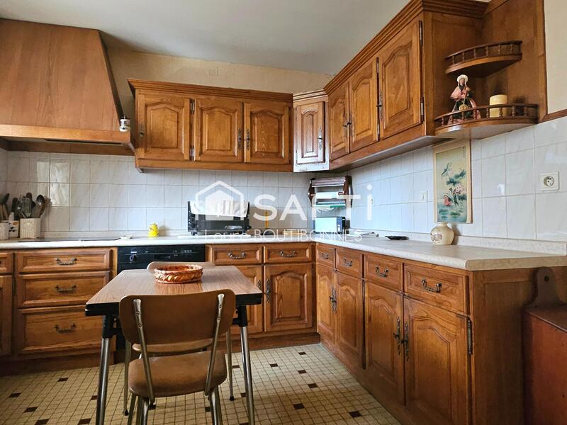 Maison - 136 m² - 6 pièces