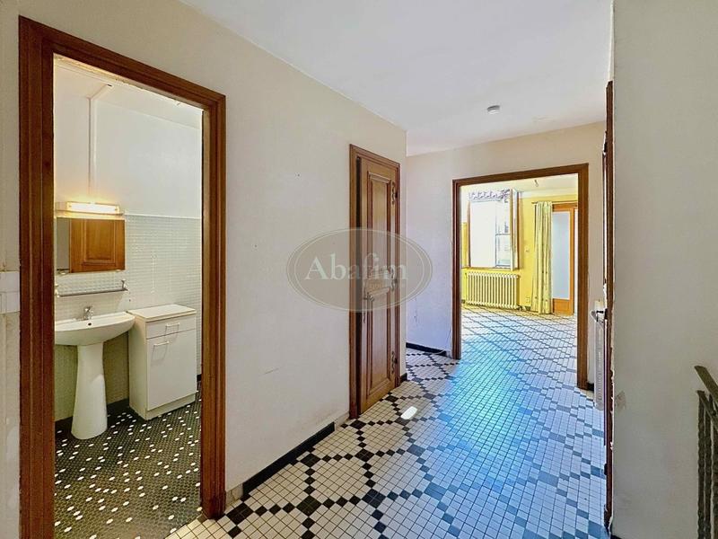 Maison - 115 m² - 6 pièces