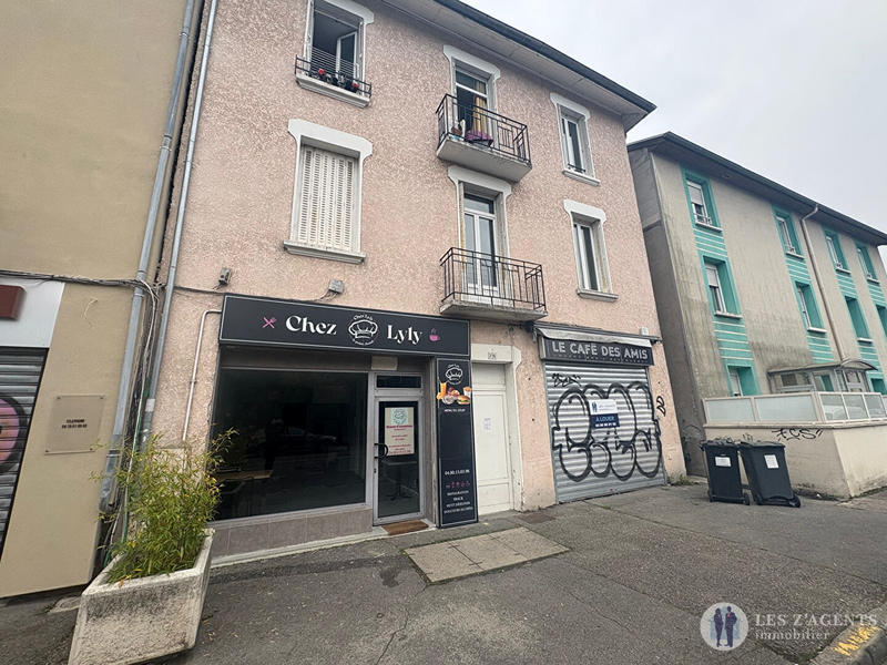 Immeuble - 6 pièces