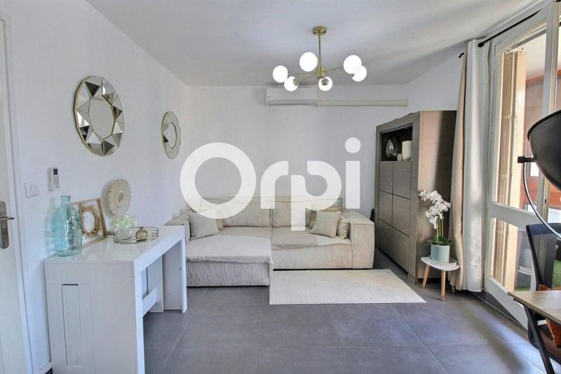 Appartement - 98 m² - 5 pièces