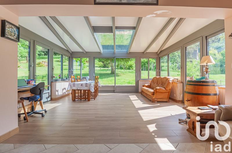 Maison - 143 m² - 5 pièces