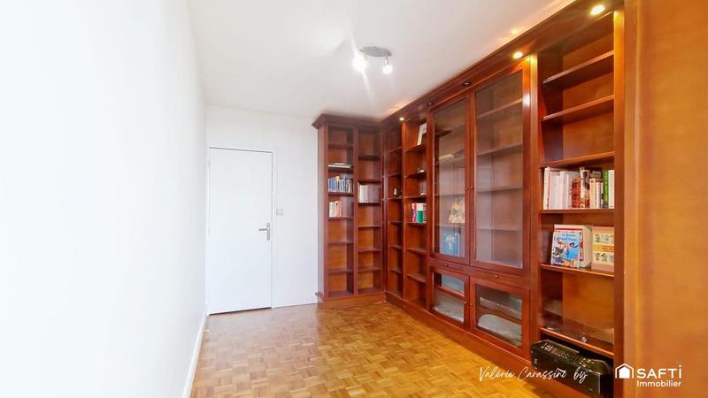 Appartement - 92 m² - 5 pièces