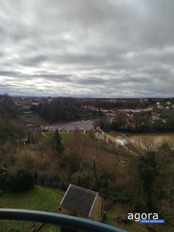 Appartement - 82 m² - 4 pièces