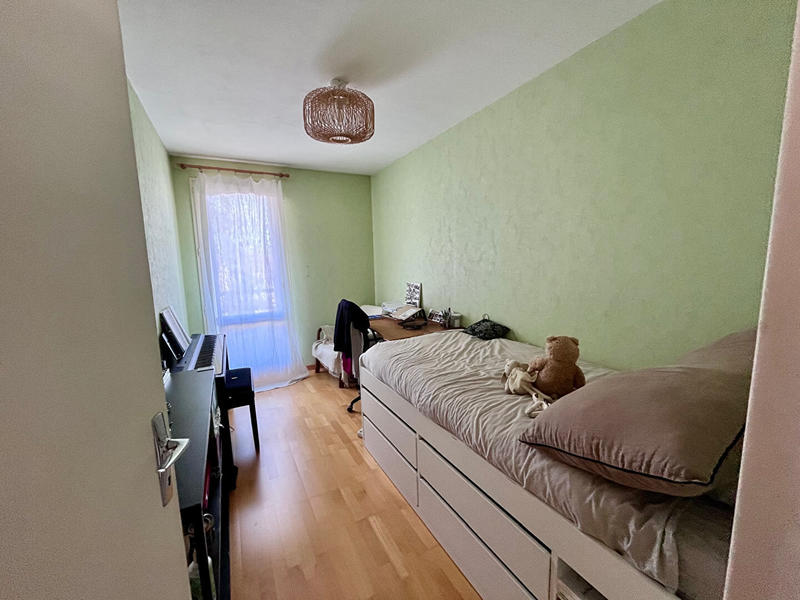 Appartement - 79 m² - 4 pièces