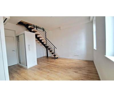 Appartement - 60 m² - 2 pièces