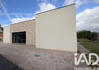 Maison - 98 m² - 3 pièces