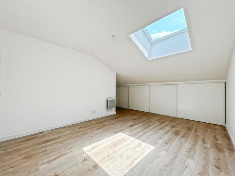 Appartement - 92 m² - 4 pièces