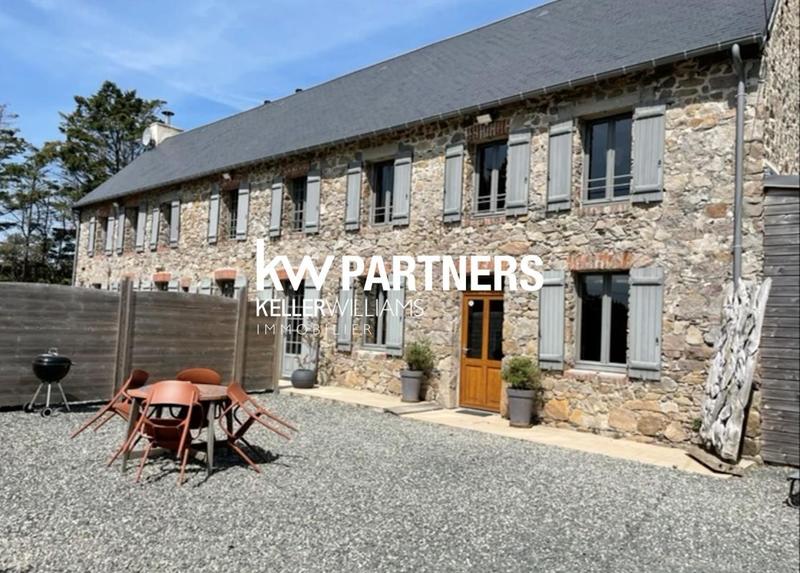 Maison de domaine équestre - 230 m² - 7 pièces