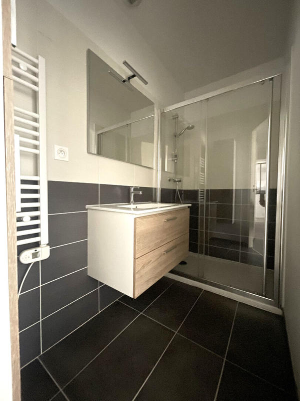 Appartement - 56 m² - 3 pièces