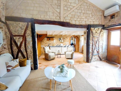 Maison - 120 m² - 5 pièces