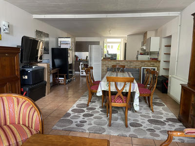 Maison - 170 m² - 7 pièces