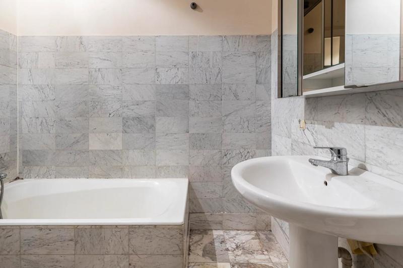 Studio - 30 m² - 1 pièce