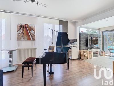 Maison - 179 m² - 7 pièces