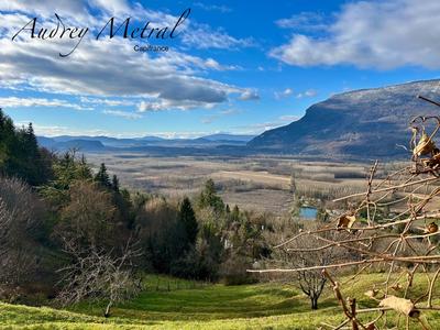 Maison - 90 m² - 3 pièces