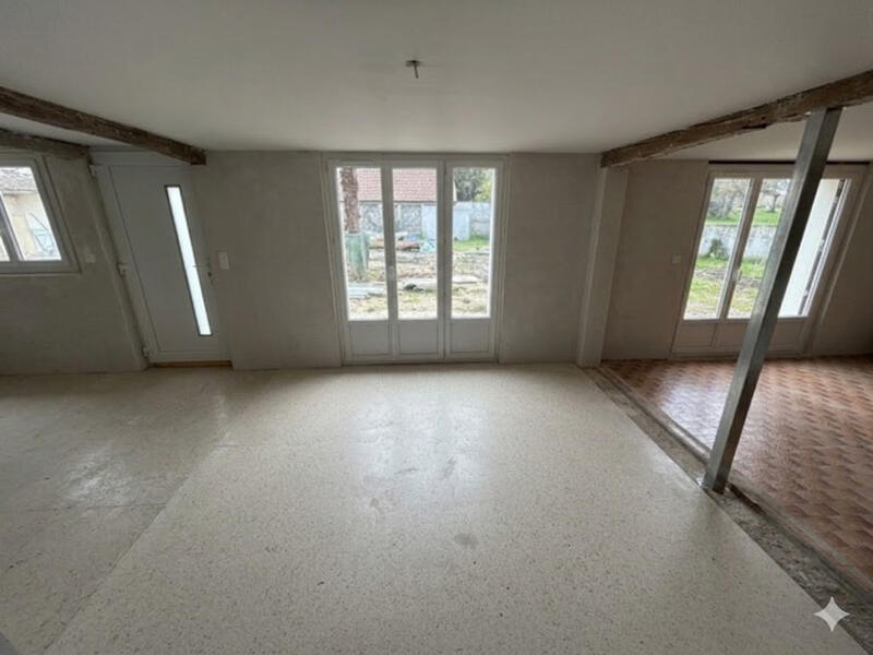 Maison - 80 m² - 4 pièces