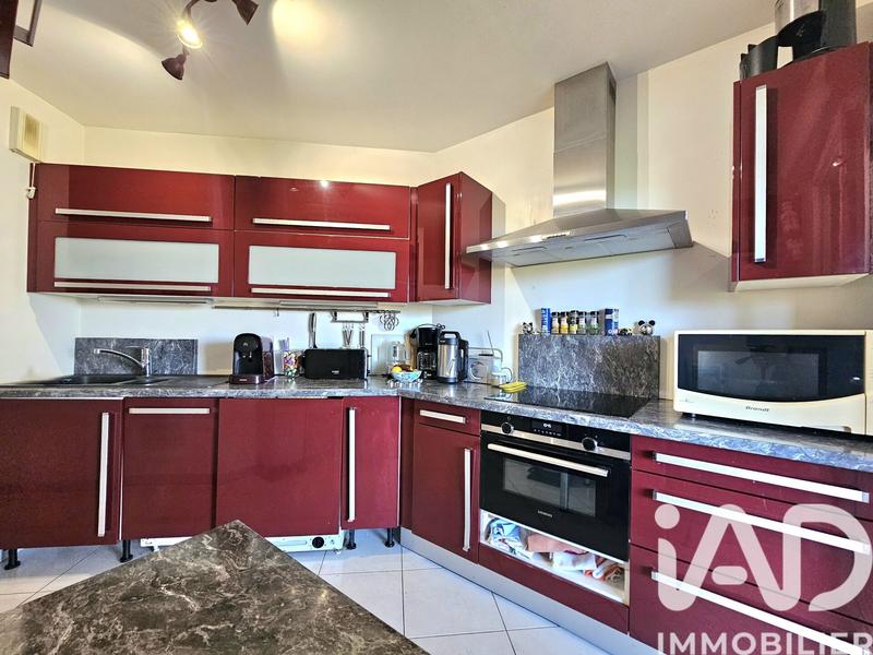 Appartement - 77 m² - 3 pièces