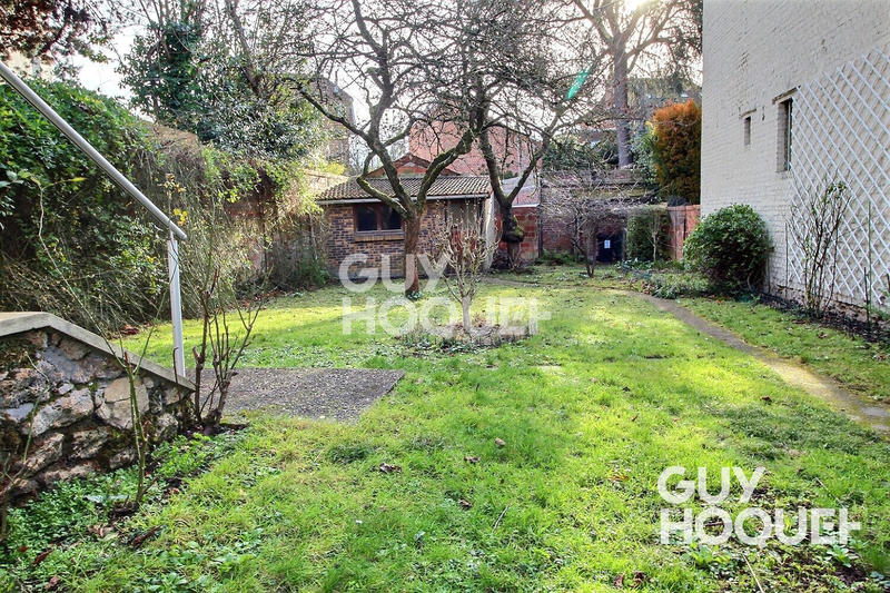 Maison - 110 m² - 6 pièces