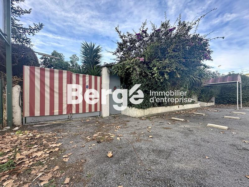 Local commercial - 478 m²
