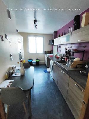 Appartement - 101 m² - 6 pièces