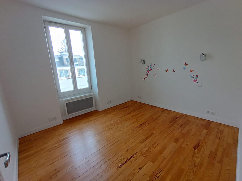 Appartement - 77 m² - 3 pièces